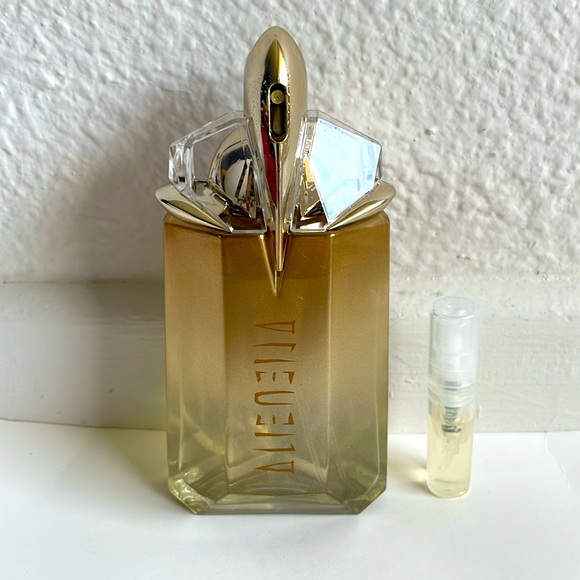 Mugler ALIEN Goddess EDP 2 mL Sample Atomizer- NEW! - Picture 1 of 3